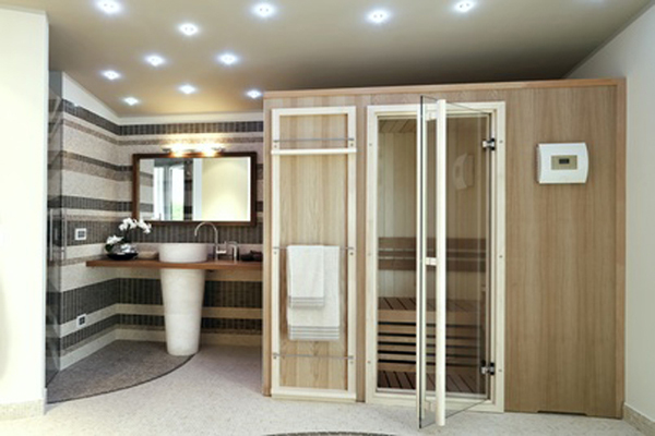 bagno moderno con sauna